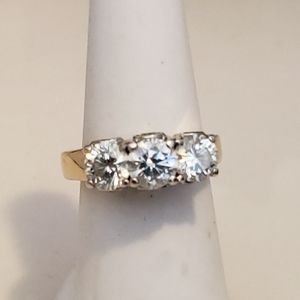 3CT Diamond 14k Yellow Gold 3 Stone Wedding Engagement Ring Band 6
